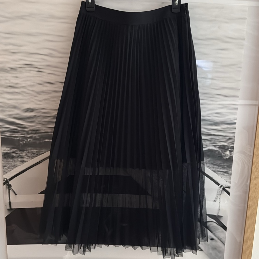 Elie Tahari Skirt